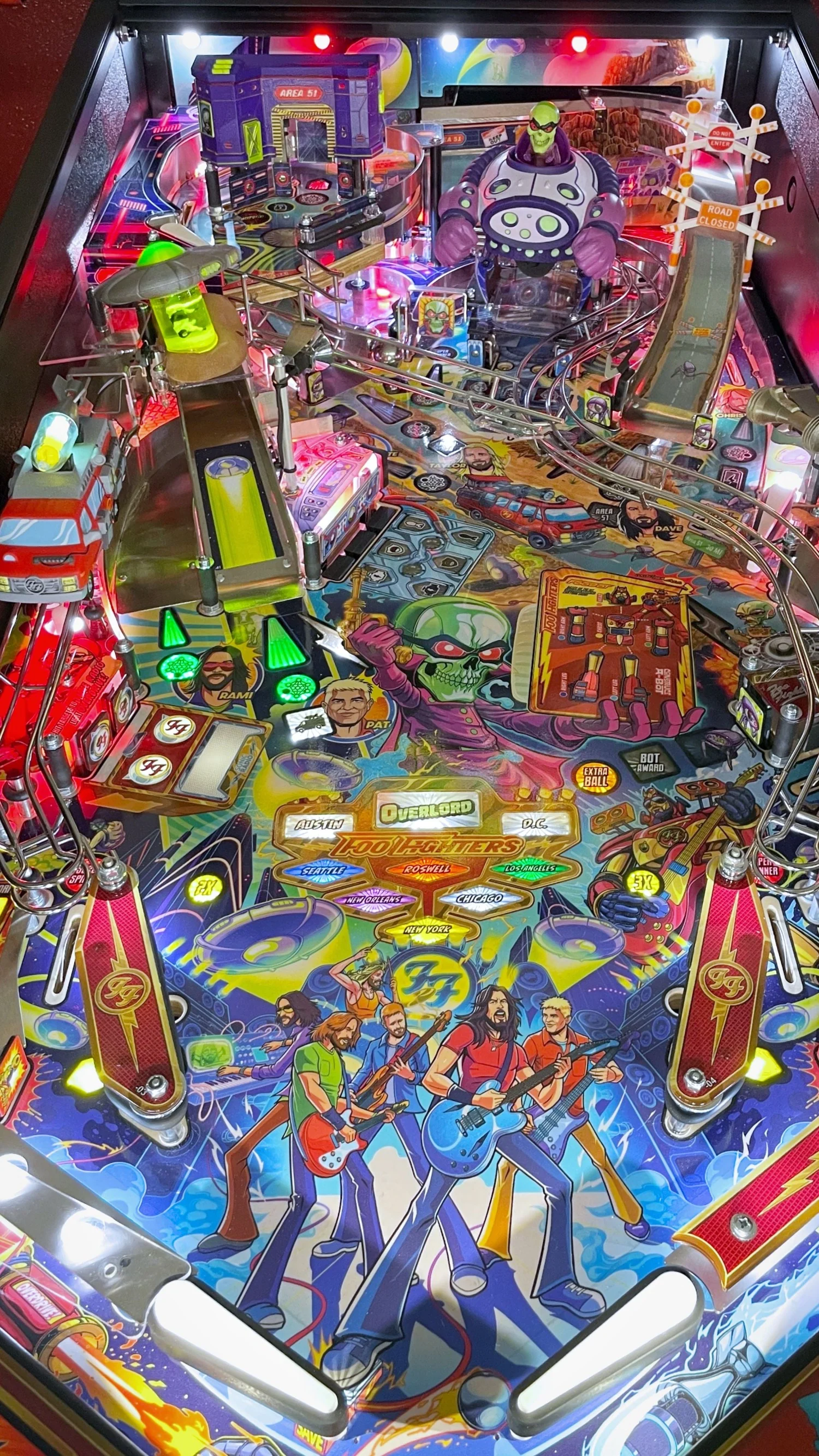 Foo Fighters Pinball UFO Prem/LE - Image 2