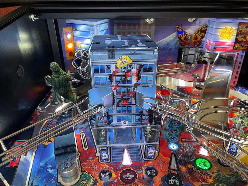 Godzilla Pinball Pro Drake Burning Building Illumination - Image 3