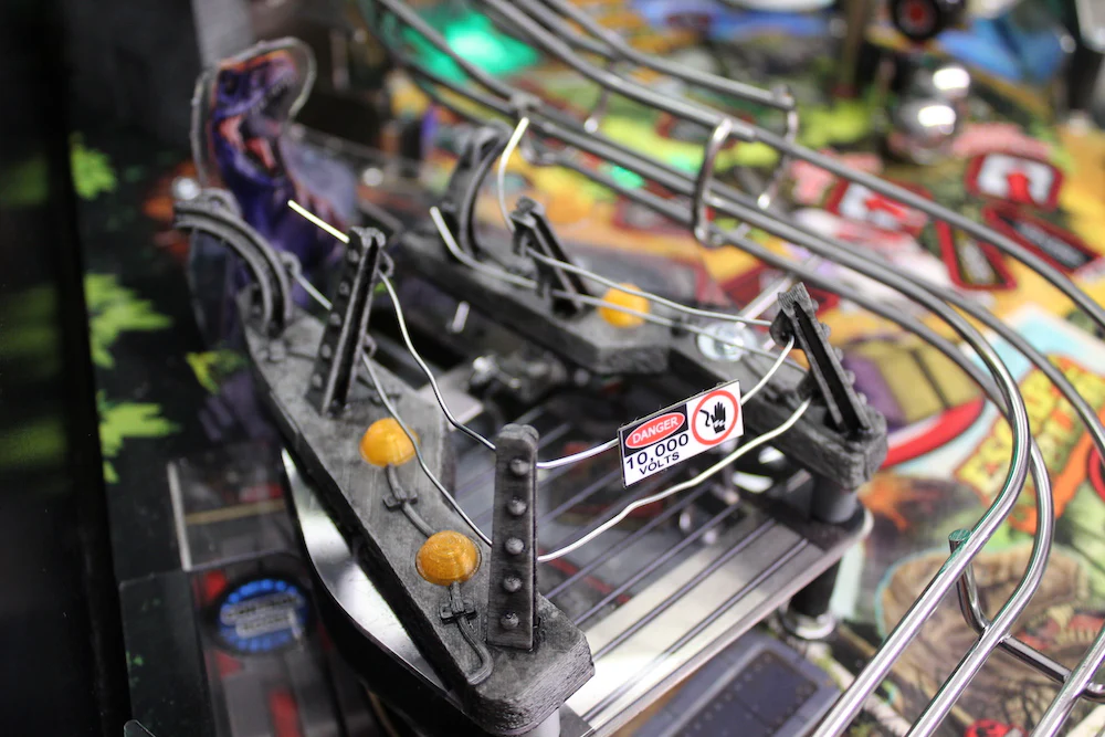 Jurassic Park Pinball Raptor Pen - Image 3