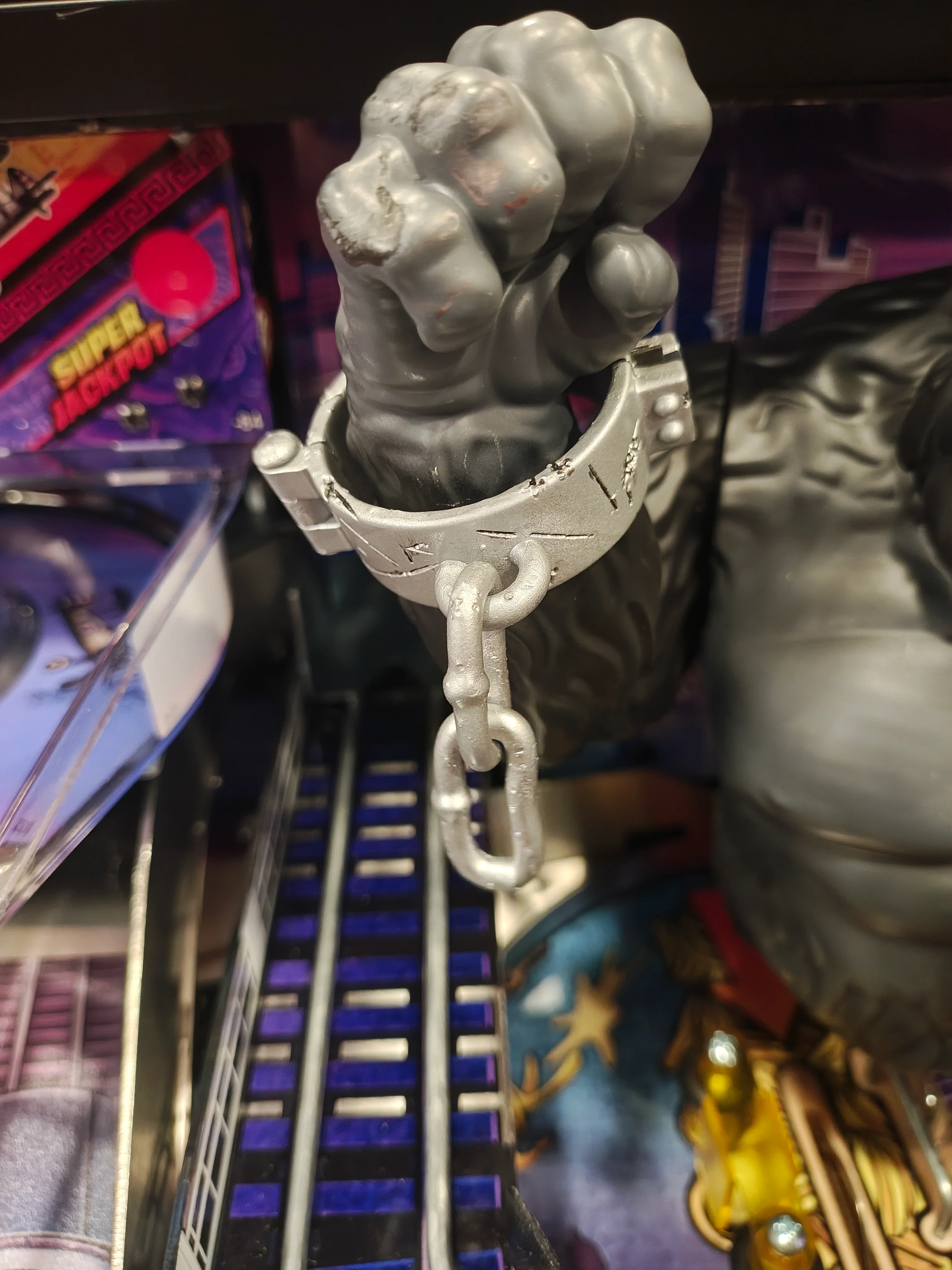 King Kong Pinball Shackles - Image 4