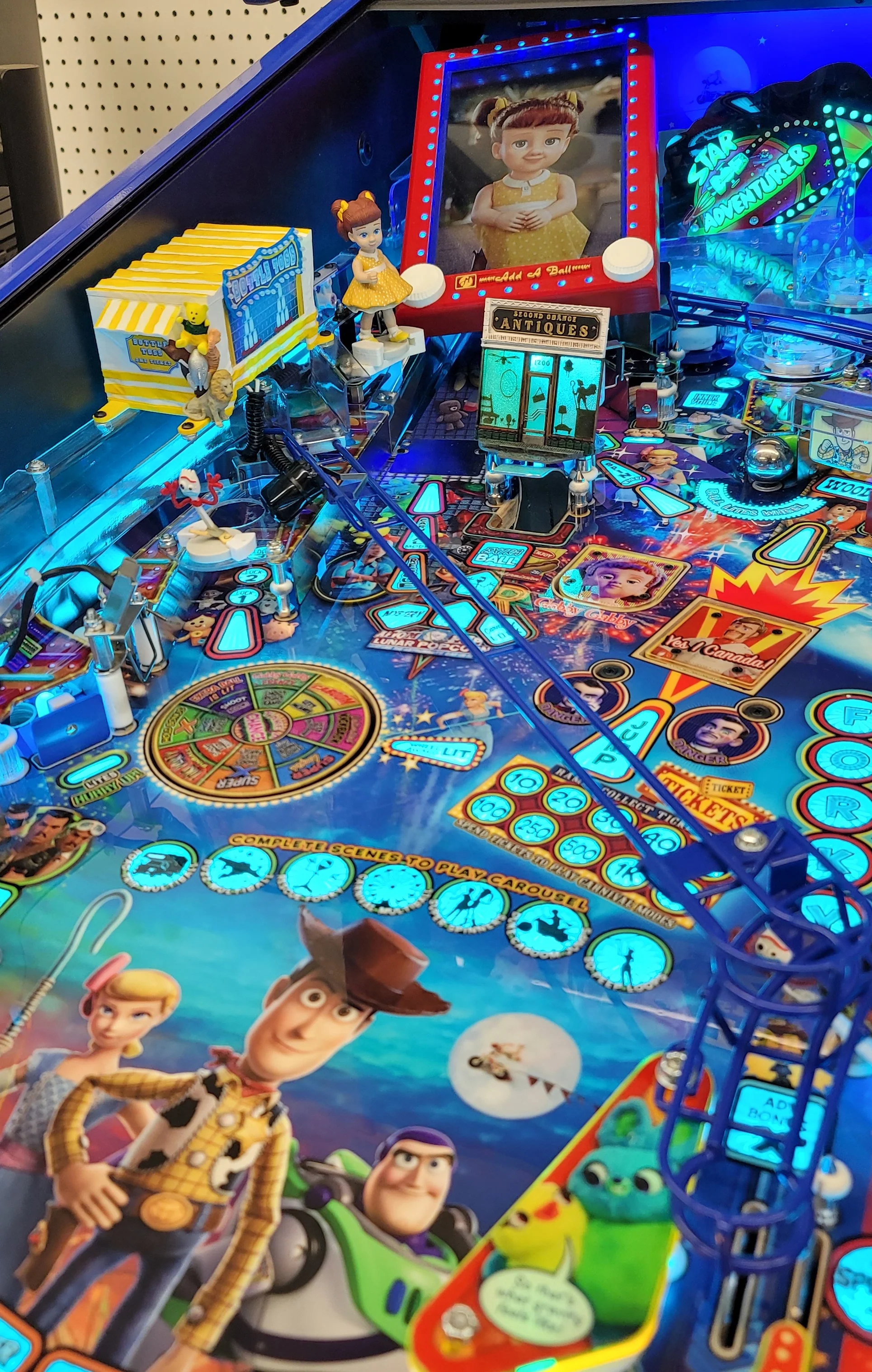 Toy Story 4 Carnival Tent - Image 6
